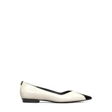 Triangle Pointed Flat C Width - Salt/Perfect Black